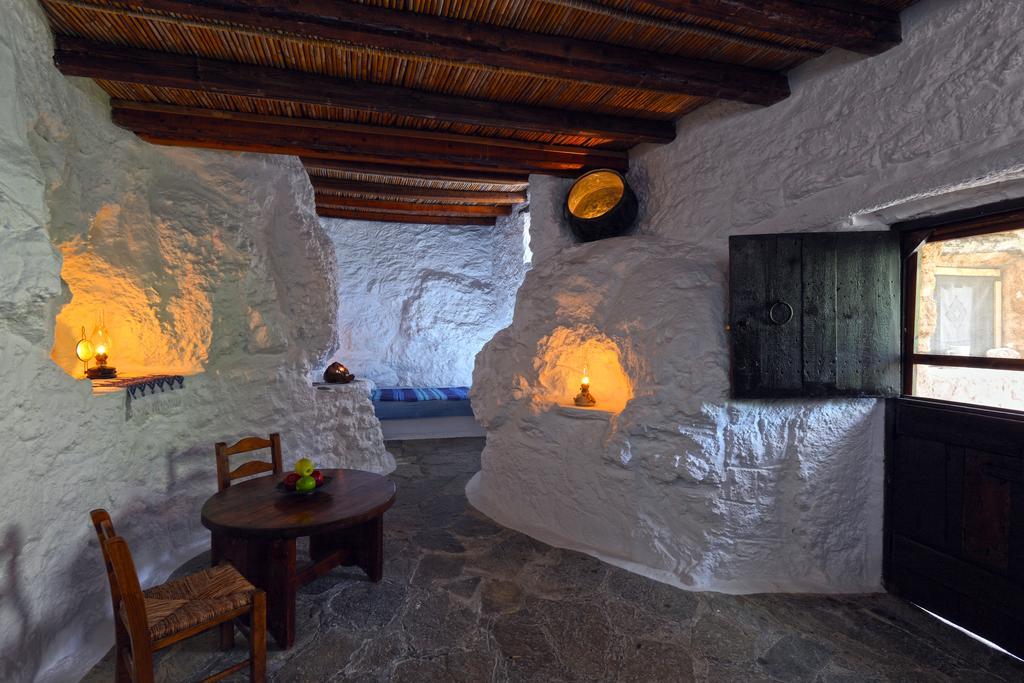 Aspros Potamos Aparthotel Makry Gialos  Room photo