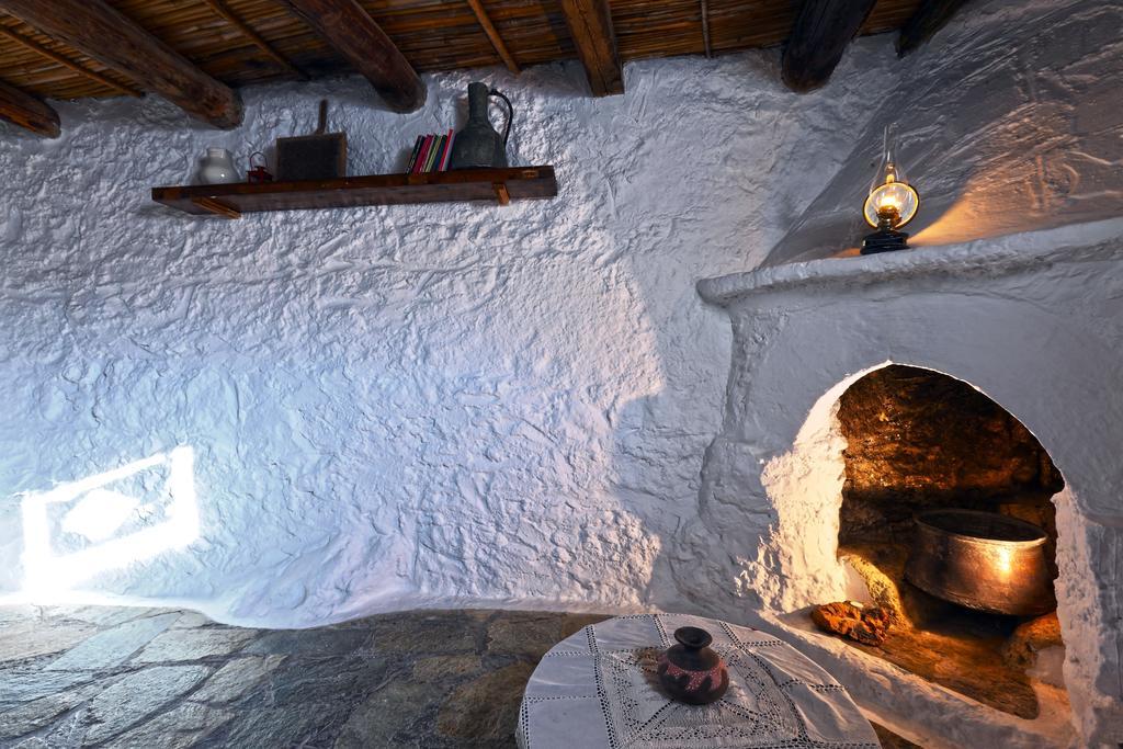 Aspros Potamos Aparthotel Makry Gialos  Room photo